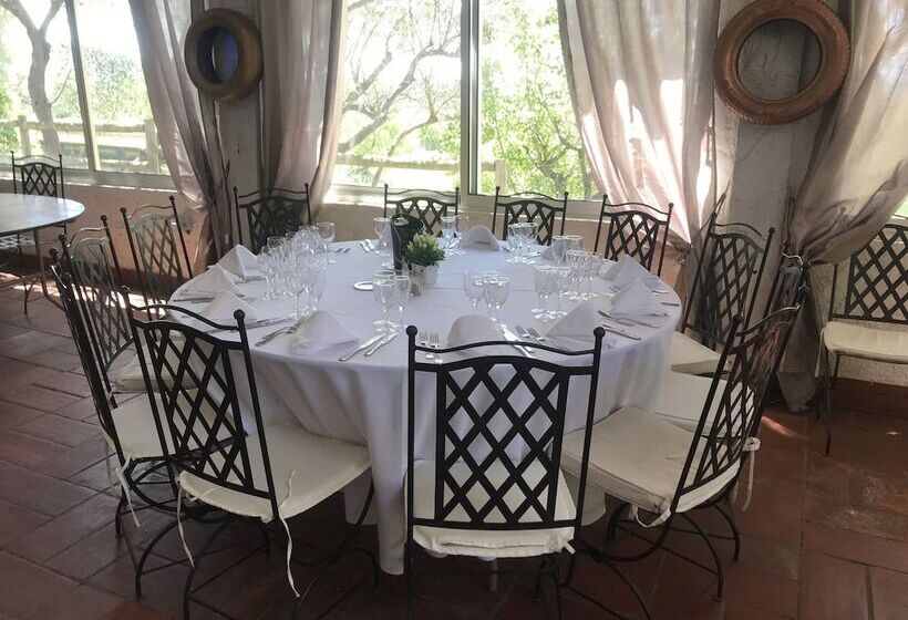 فندق Domaine De La Tuilière