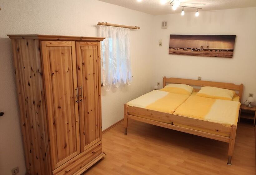 호텔 Ferienwohnungen Hinternah