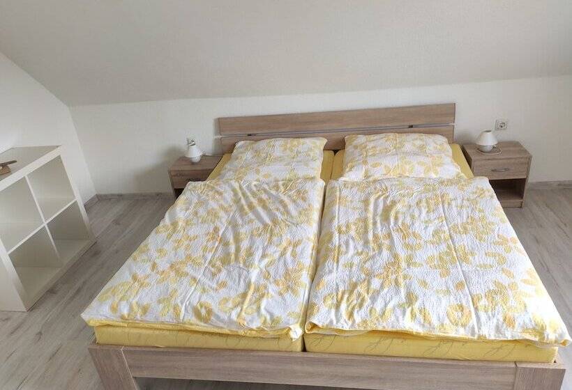 호텔 Ferienwohnungen Hinternah