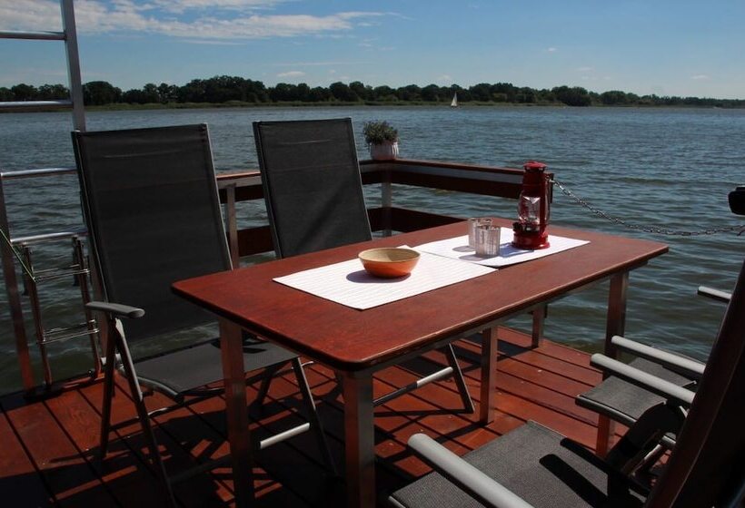 酒店 Hausboot Kützkow Am Havelsee