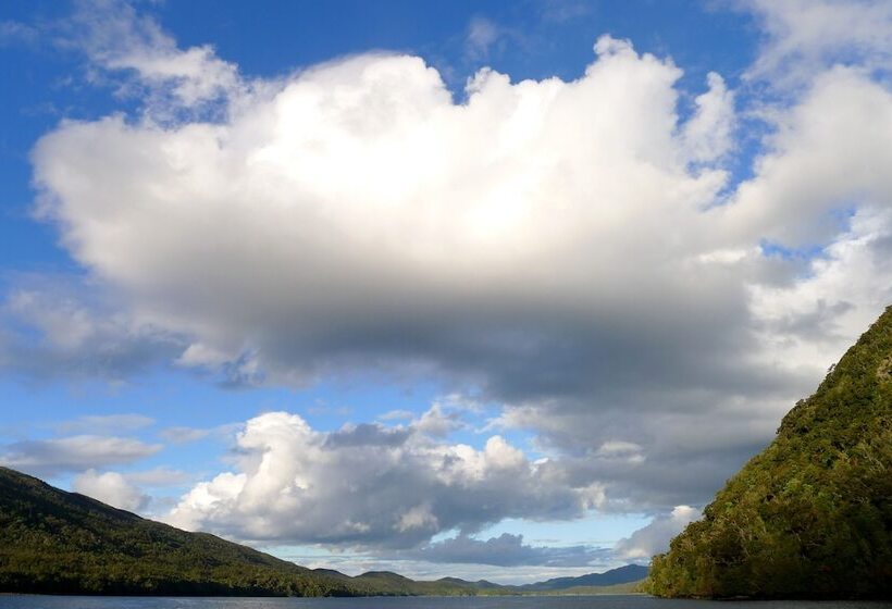 Отель Isla Jechica