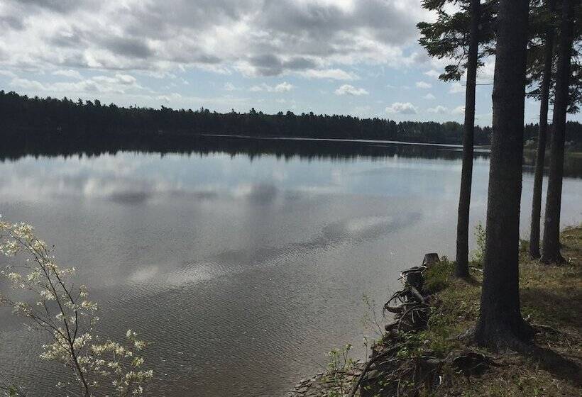 فندق Jardine's Inn