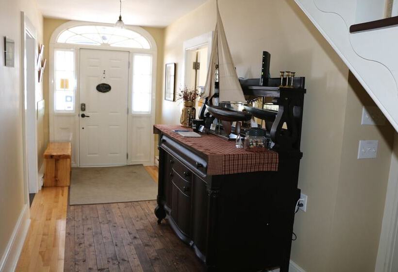 فندق Jardine's Inn