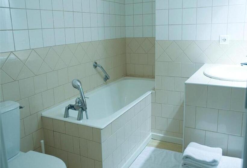 בית מלון כפרי La Bougnate