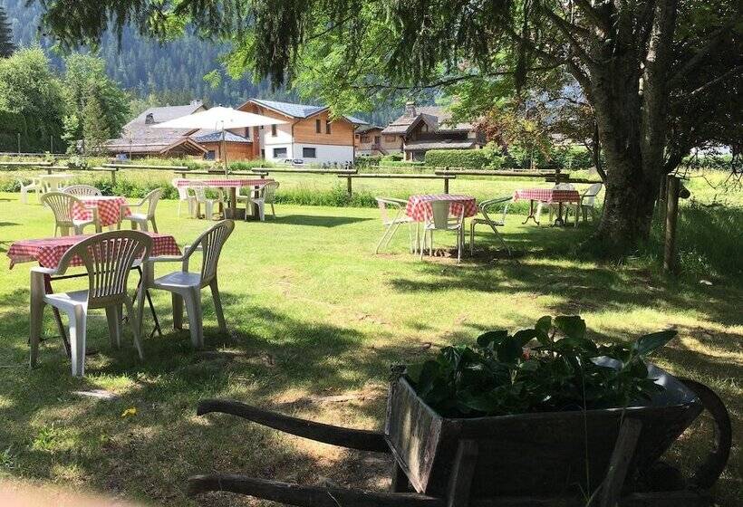 Отель La Prairie