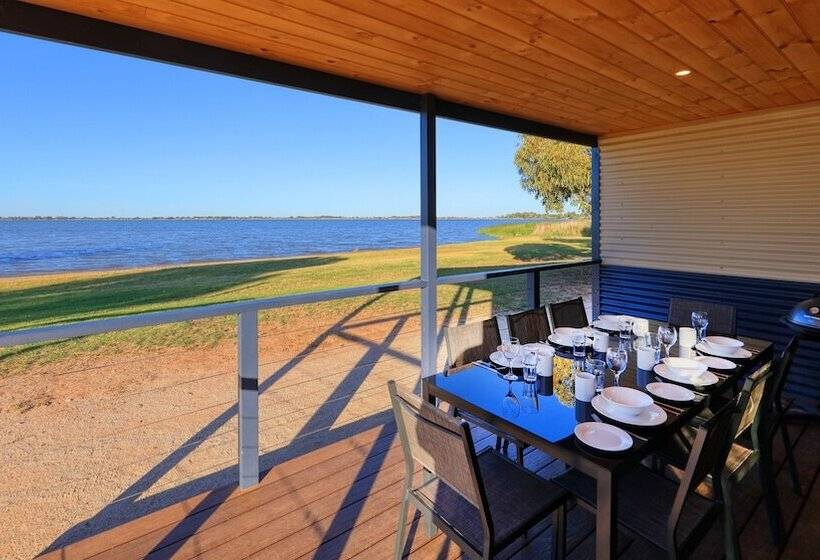 فندق Lake Boga Caravan Park