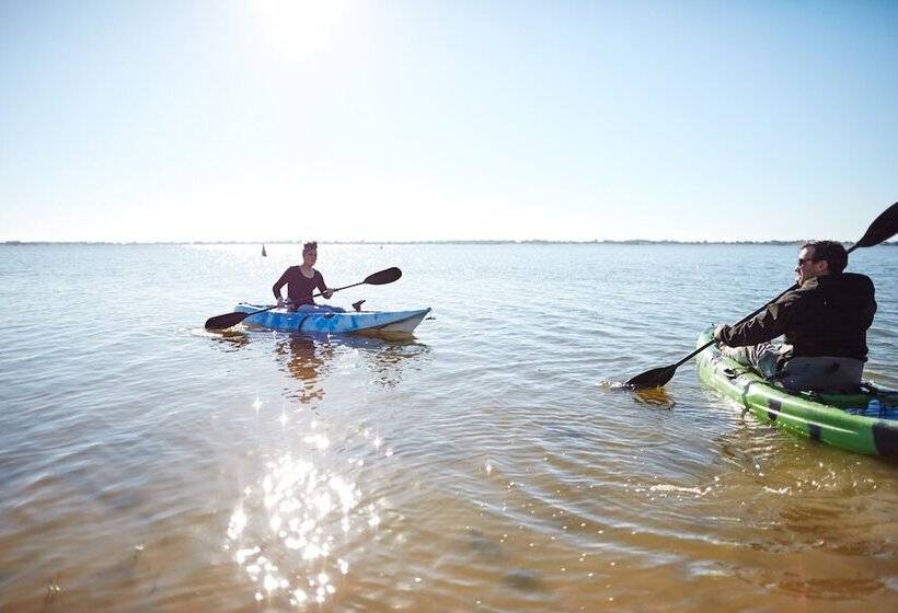 فندق Lake Boga Caravan Park