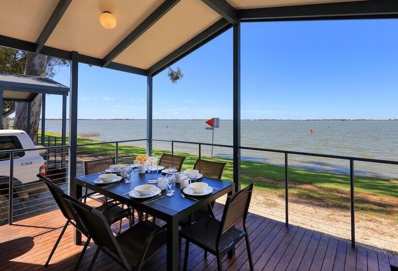 فندق Lake Boga Caravan Park