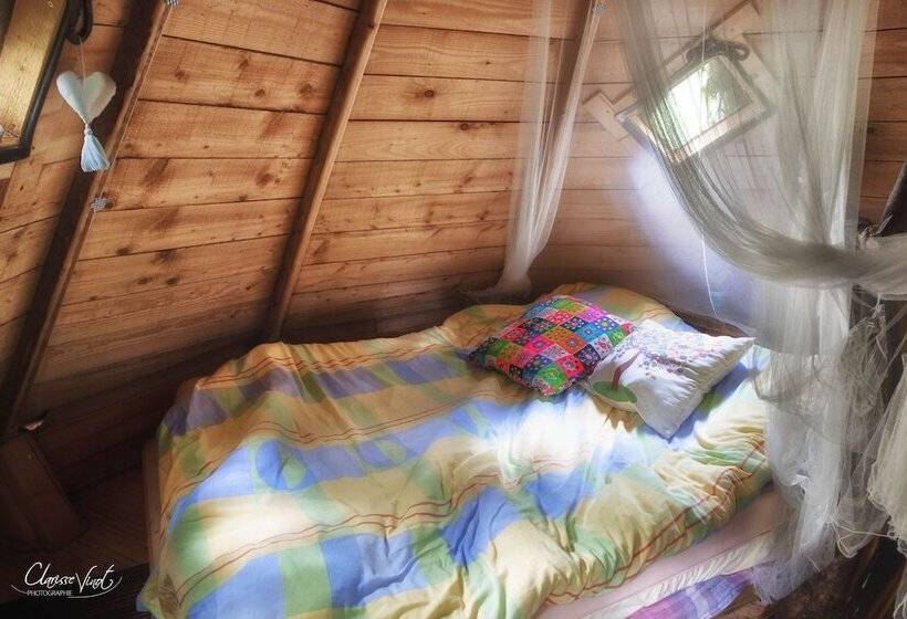 Отель L'arbre à Cabane