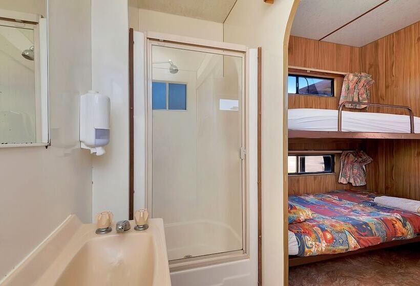 호텔 Moonta Bay Holiday Park