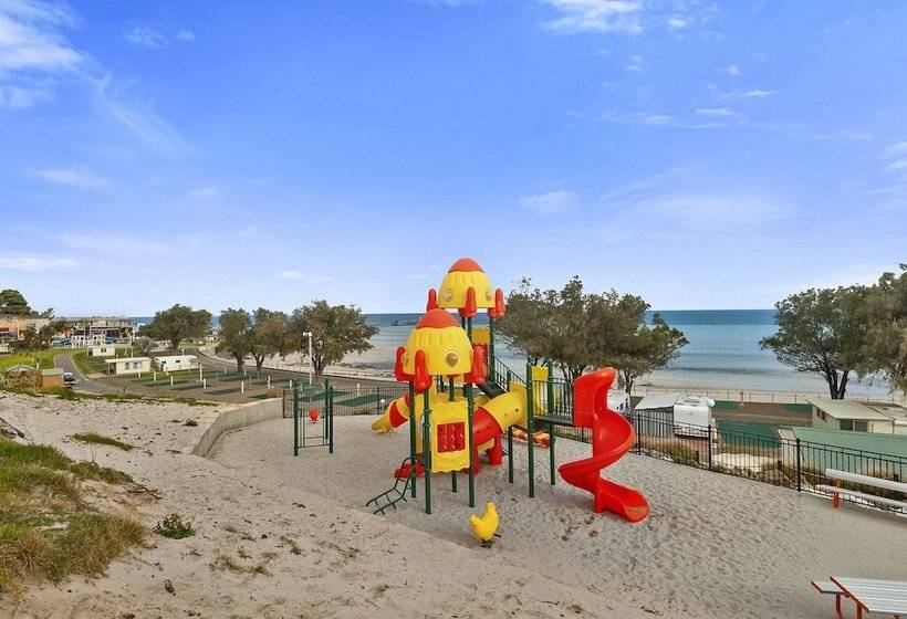 호텔 Moonta Bay Holiday Park