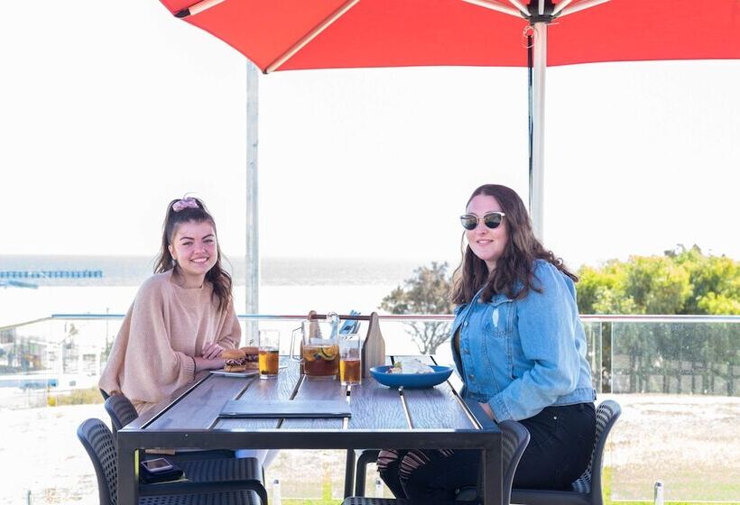 호텔 Moonta Bay Holiday Park