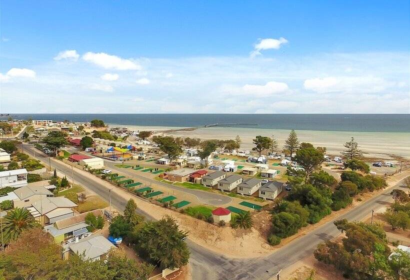 호텔 Moonta Bay Holiday Park