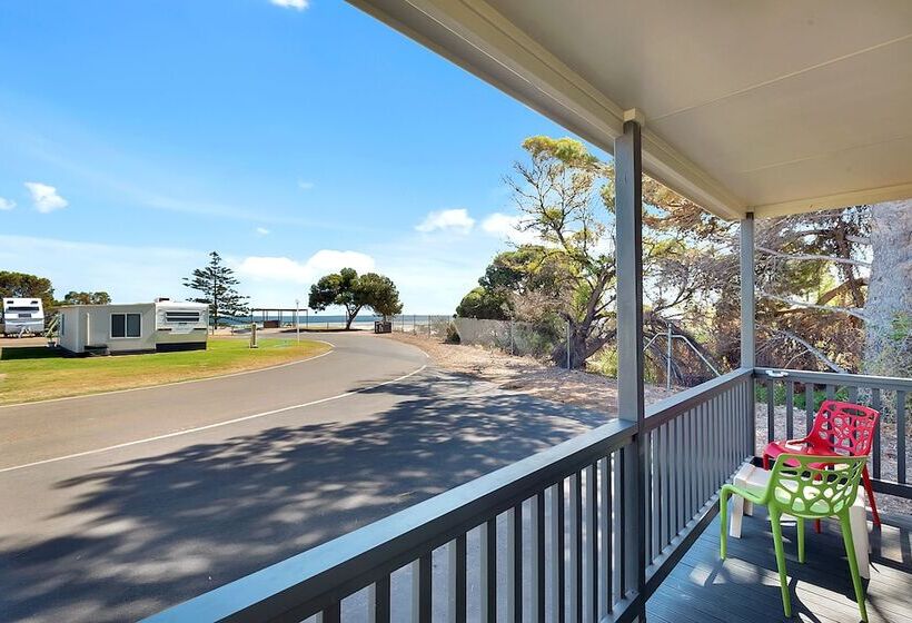 호텔 Moonta Bay Holiday Park