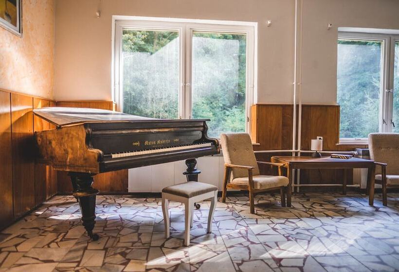 בית מלון כפרי Na Potůčníku