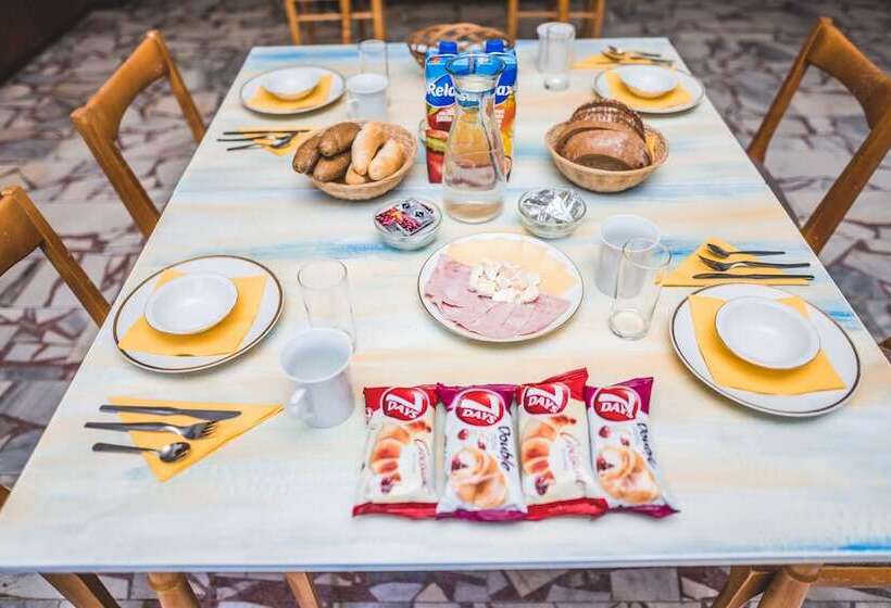 בית מלון כפרי Na Potůčníku