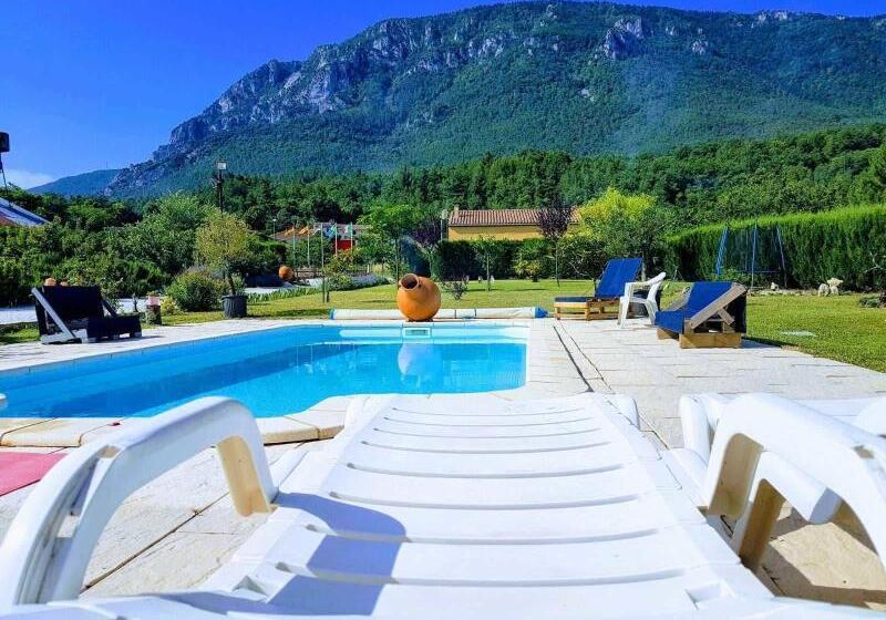 فندق Rose Des Pyrénées