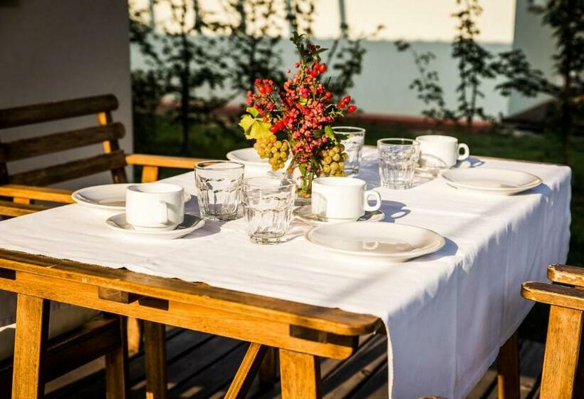 فندق ريفى Agriturismo Alba