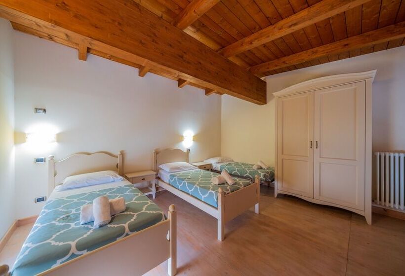 فندق ريفى Agriturismo Borgo Biaia