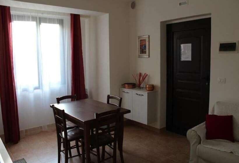 בית מלון כפרי Agriturismo I Murales