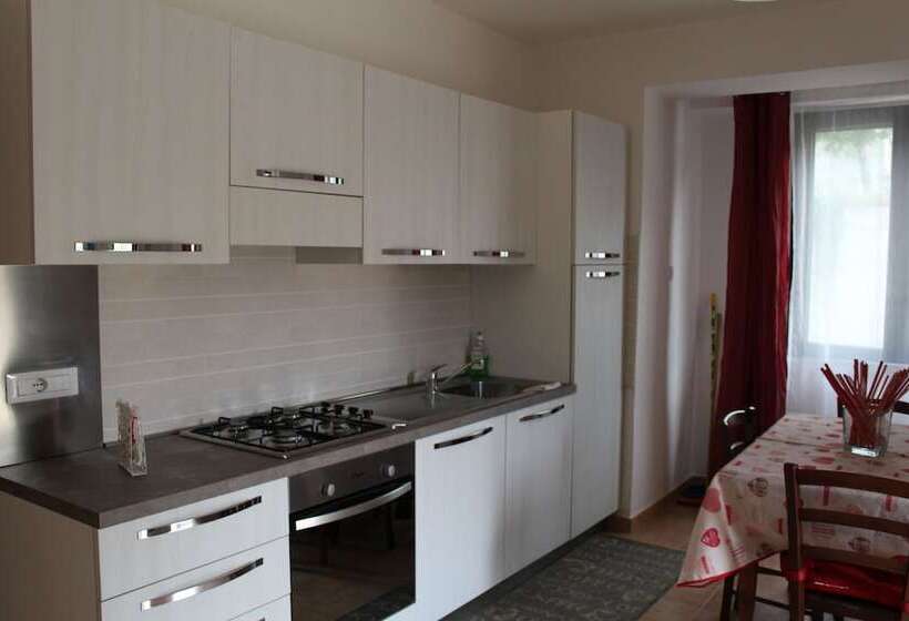 בית מלון כפרי Agriturismo I Murales