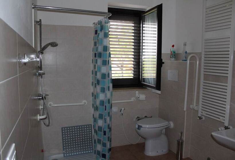 בית מלון כפרי Agriturismo I Murales