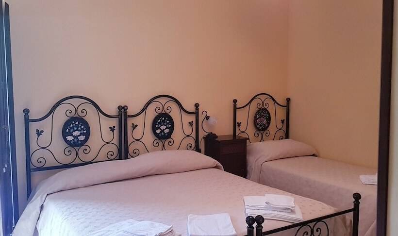 בית מלון כפרי Il Rifugio Longobardia Minorae