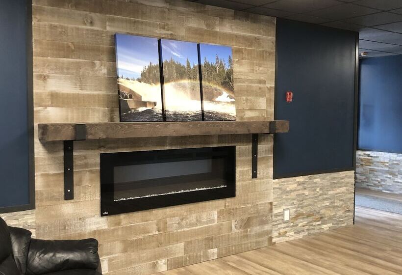 فندق Torrent River Inn