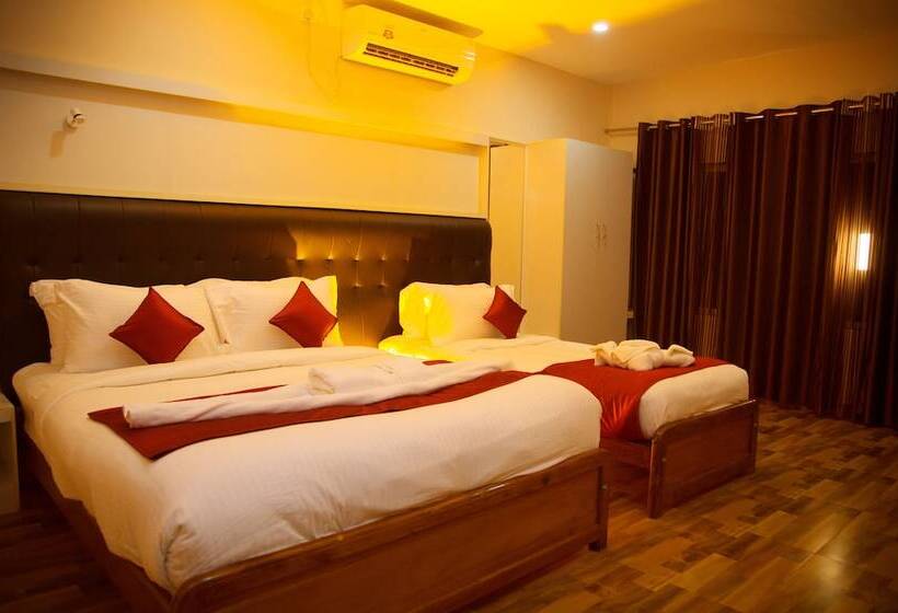 فندق Wayanad Square