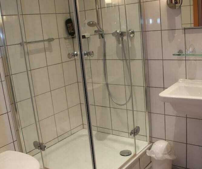 호텔 Zum Heiligen Feld