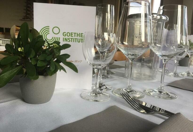 ホテル Zur Moselterrasse