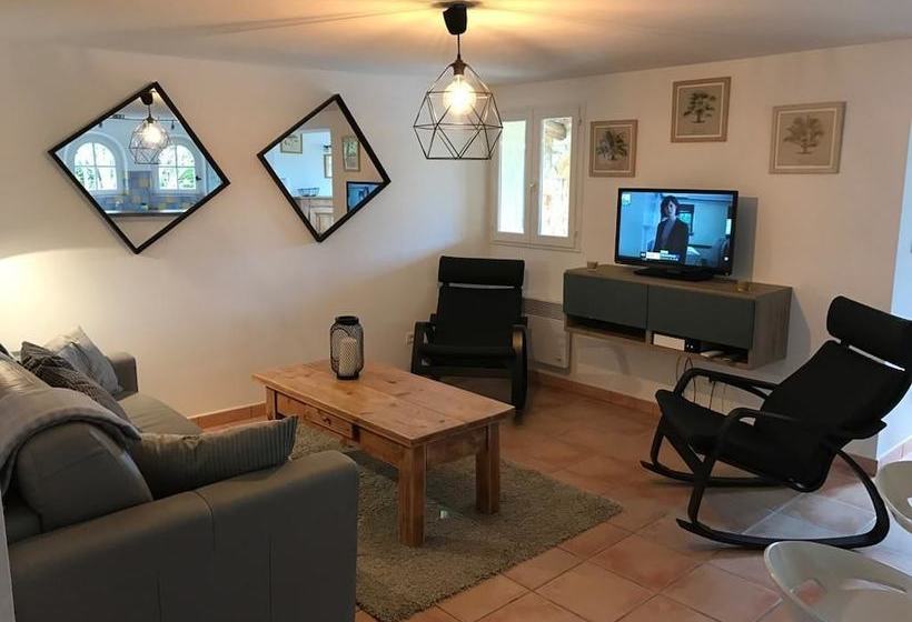 Les Ecuries Du Mas Di Gau