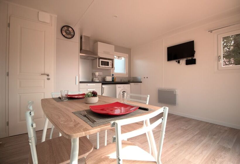 Les Logis De La Seugne