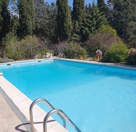 膳宿费 Au Mas Saint Pierre