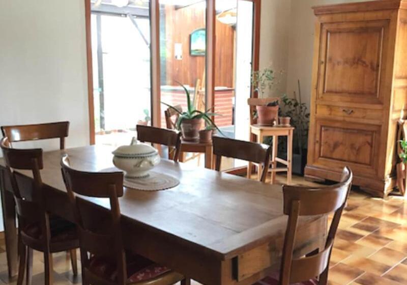 ペンション Aux Coquelicots Sauvages