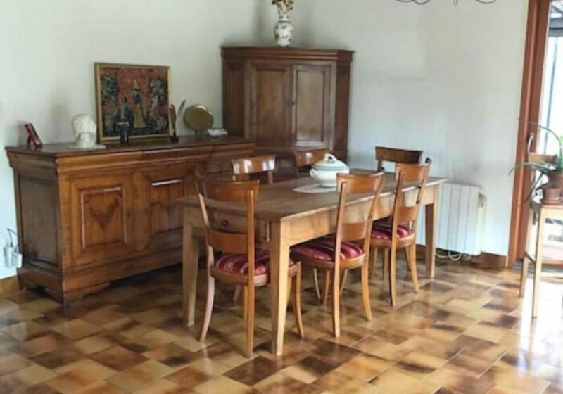 ペンション Aux Coquelicots Sauvages