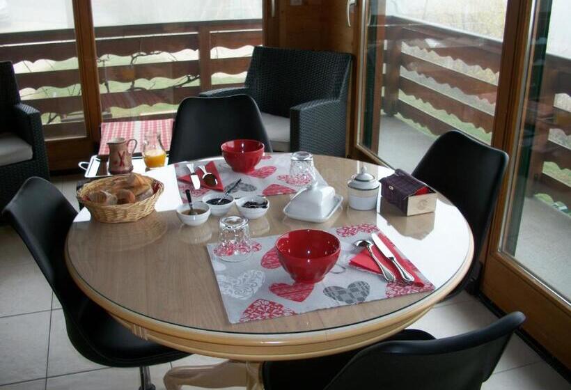 פנסיון Chalet Les Aigles