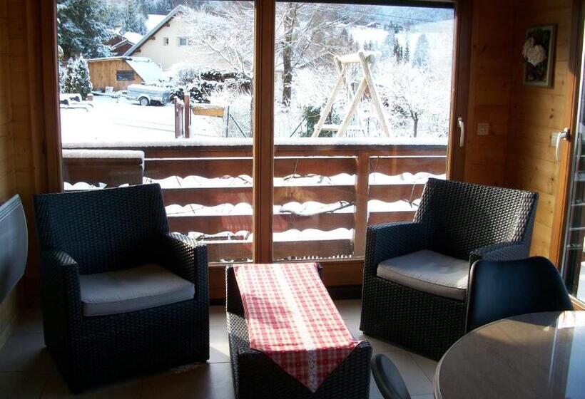 פנסיון Chalet Les Aigles