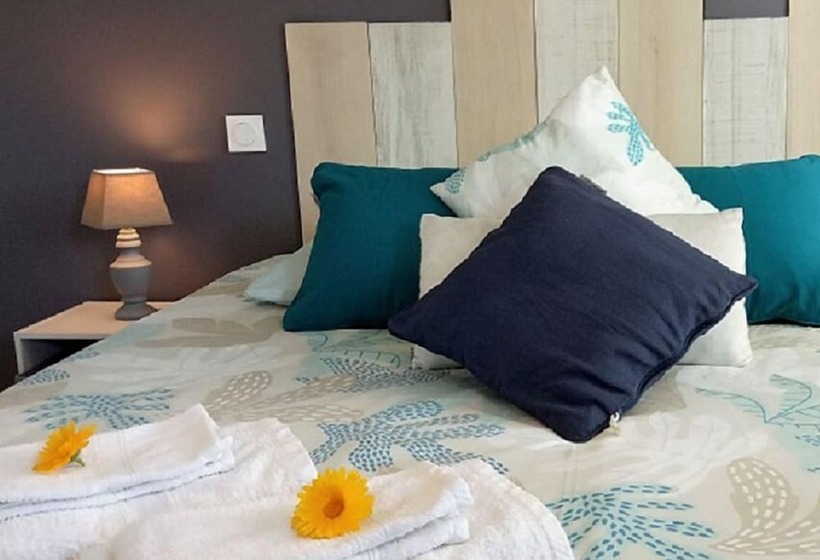 膳宿费 Chambres D Hôtes & Spa La Villa Des Raspes   Adults Only