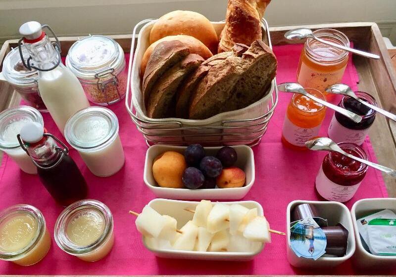 Pension Chateau De Mathod Chambres D Hotes