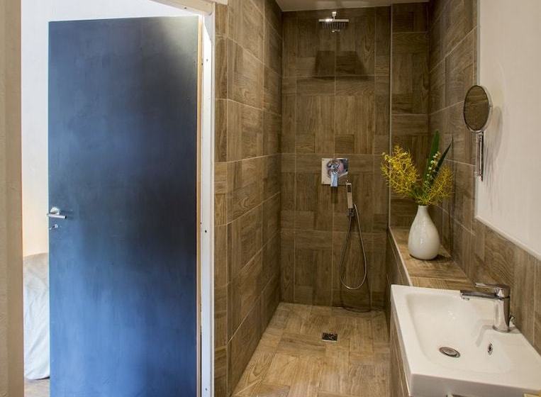 Пансион Chez Zen Holistic Retreats