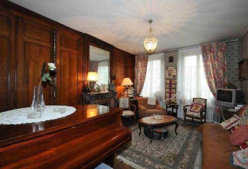 펜션 Domaine De Montflix