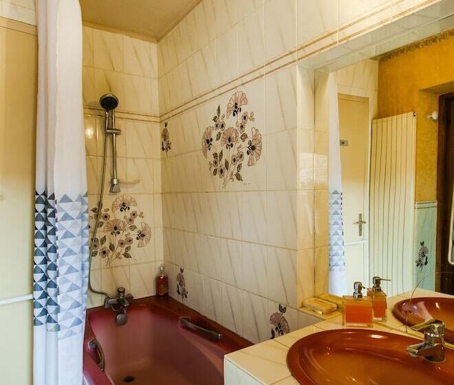 بنسيون Domaine De Montflix