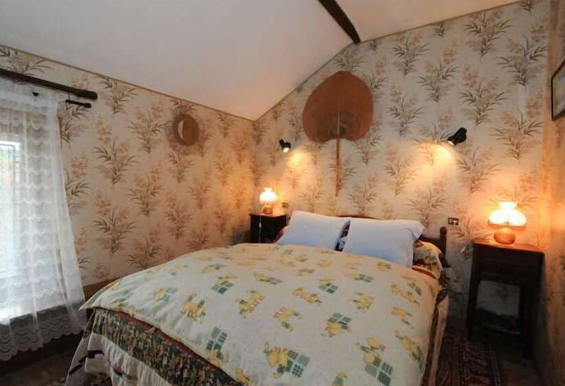 بنسيون Domaine De Montflix