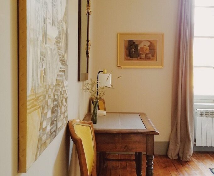 Пансион Fontclaire En Provence