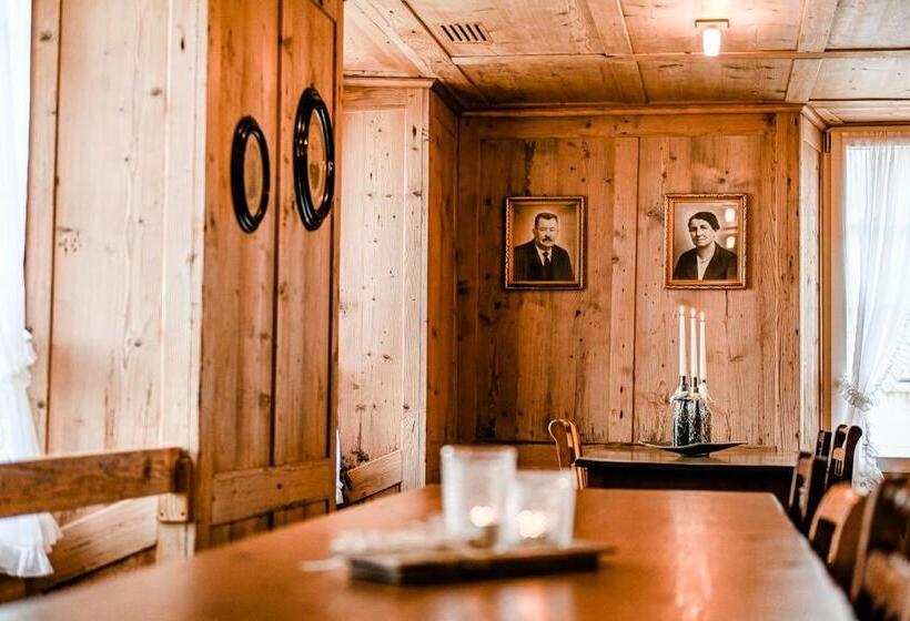 بنسيون Gasthaus Zum Bauernhof