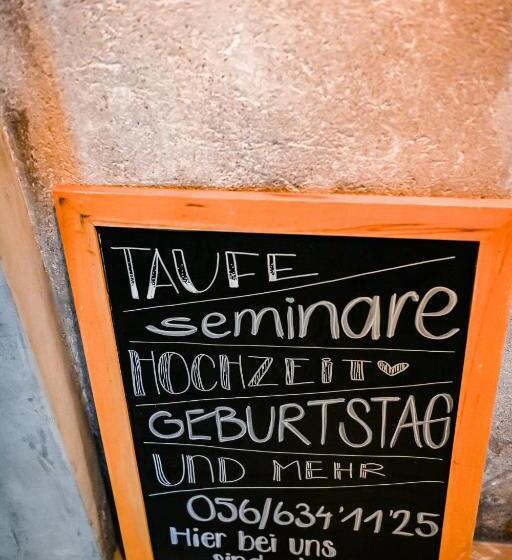 بنسيون Gasthaus Zum Bauernhof