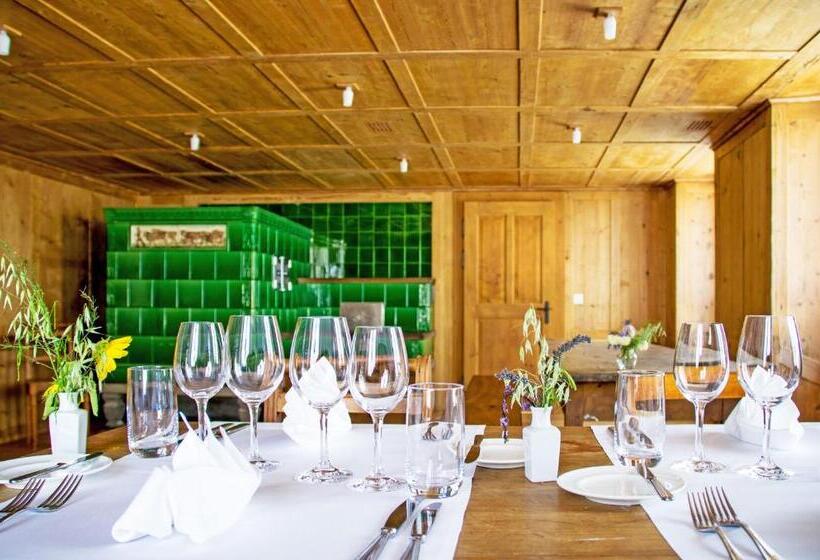 بنسيون Gasthaus Zum Bauernhof