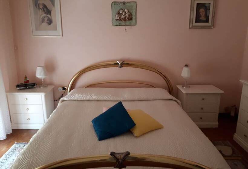 פנסיון Il Focolare Di Franco E Fiorina