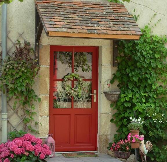 ペンション La Grange Du Bourg